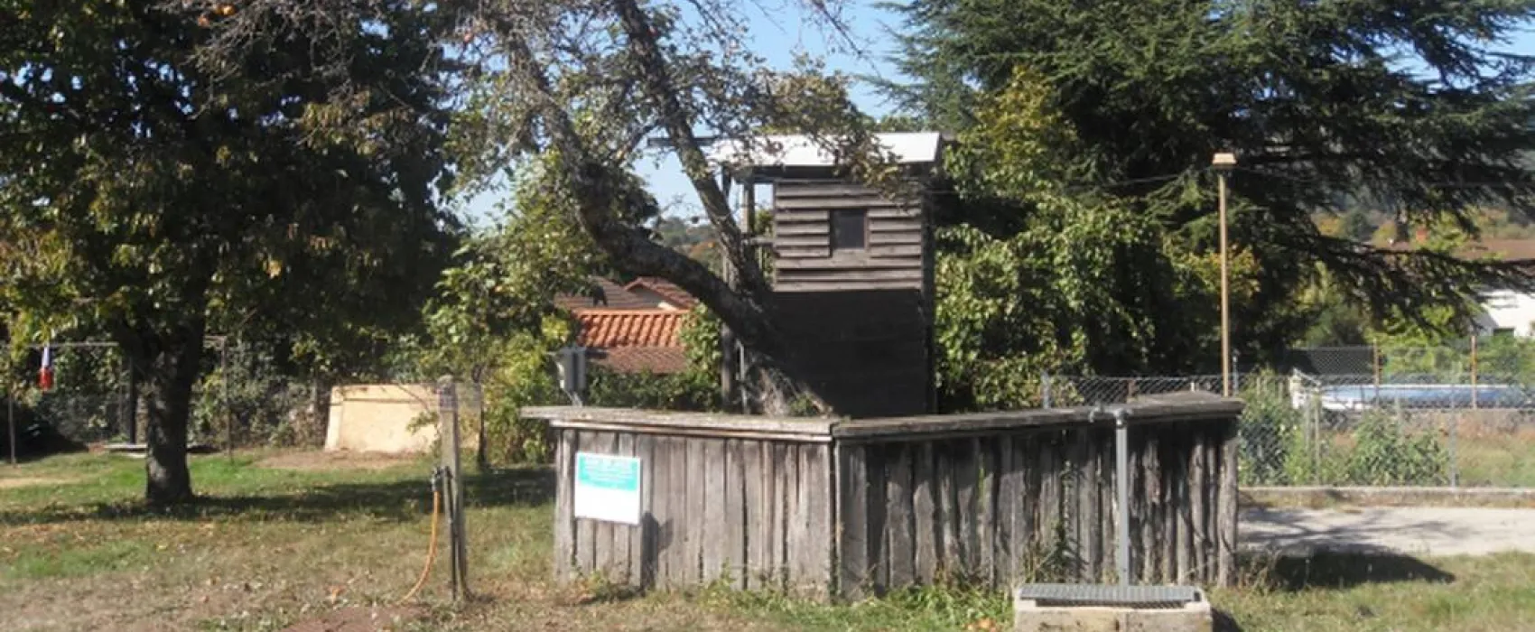 Camping aire naturelle De Mont-Chardon