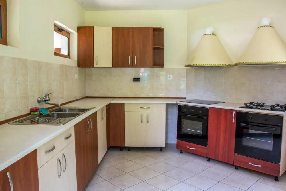 Campsite Kapinovski Monastery