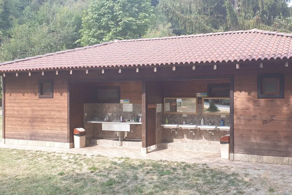 Campsite Kapinovski Monastery