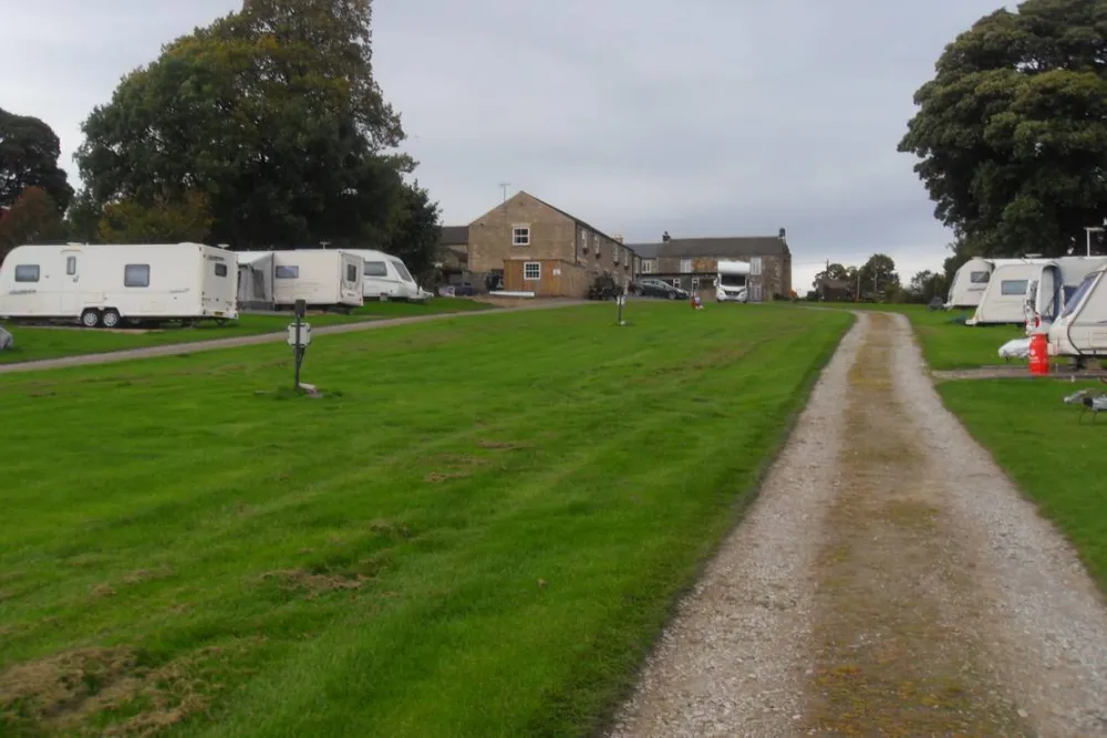 Black Swan Country Park
