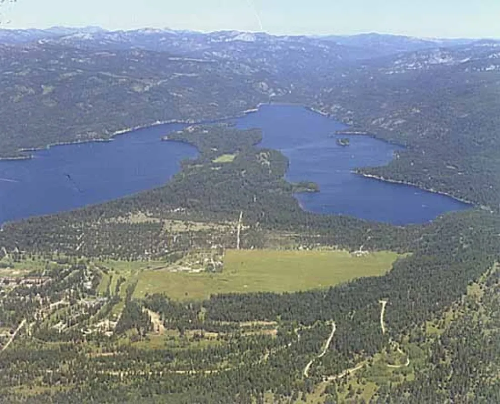 Water's Edge RV Resort