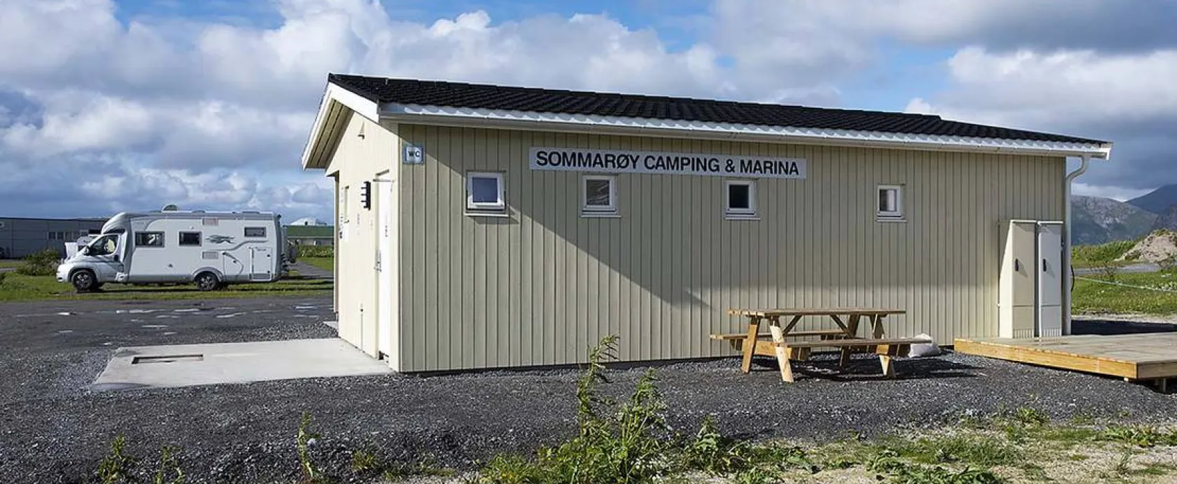 Sommarøy Camping & Marina