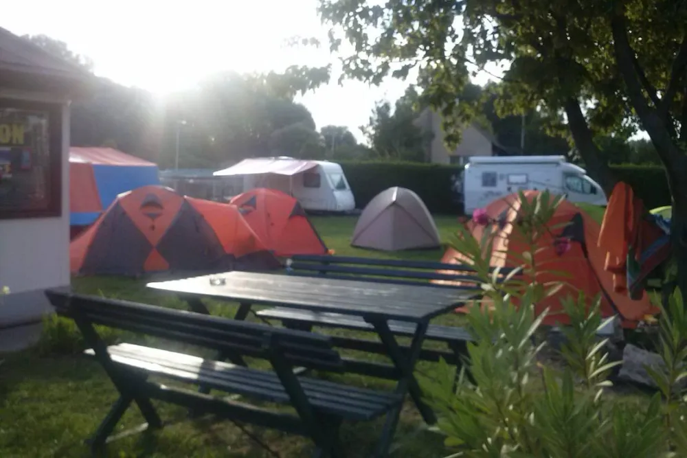 HALÁSZKERT VENDÉGLŐ CAMPING