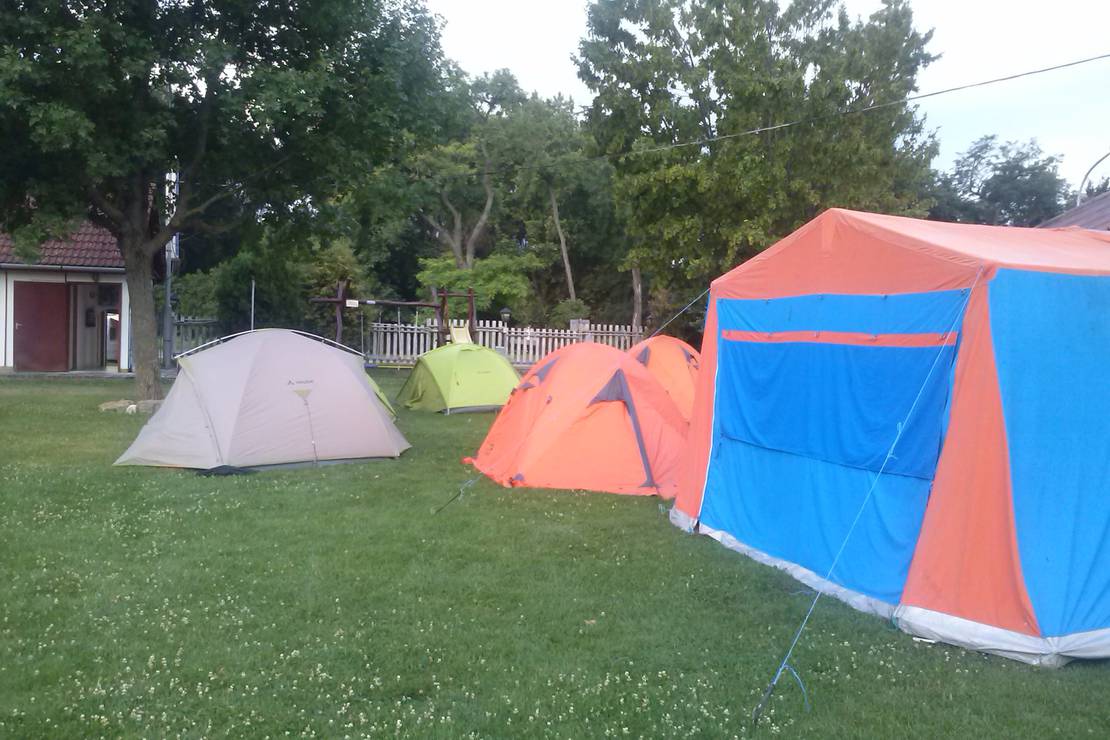 HALÁSZKERT VENDÉGLŐ CAMPING photo 2