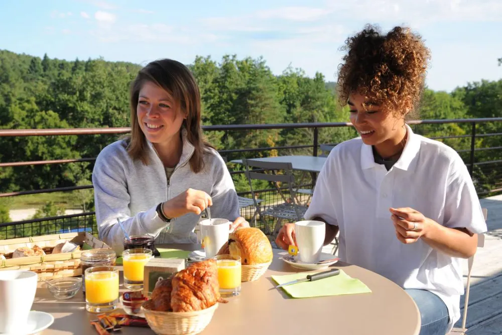 Village Huttopia Sud Ardèche