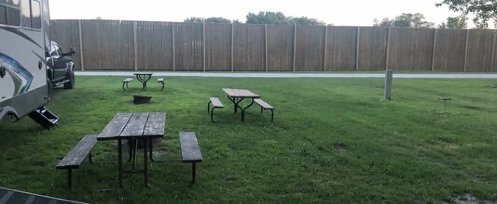 Hunt's Cedar River Campground