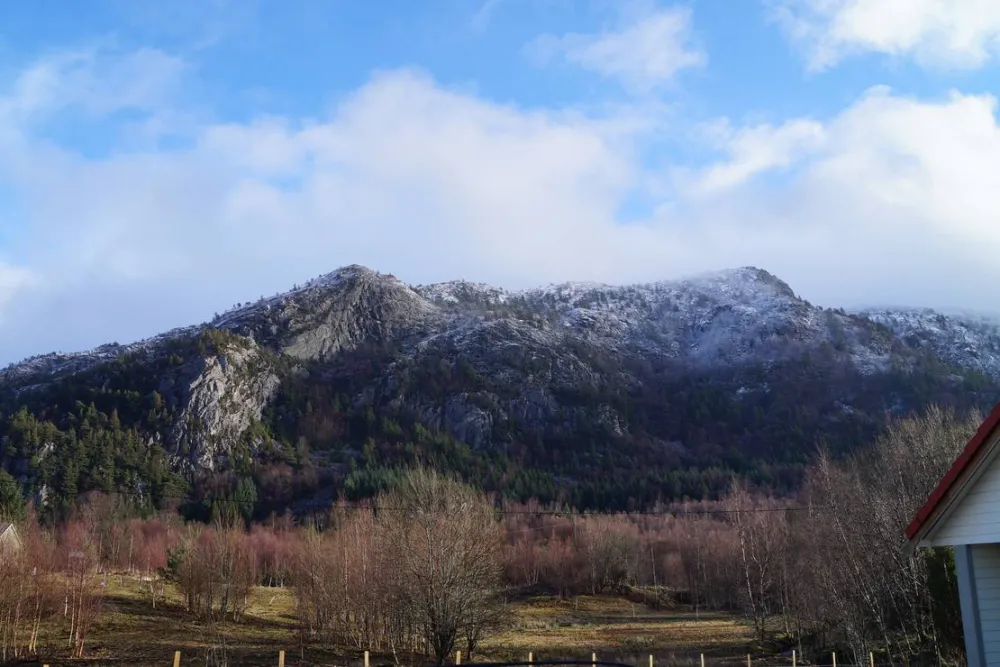 Valevåg Camping Og Hyttetun