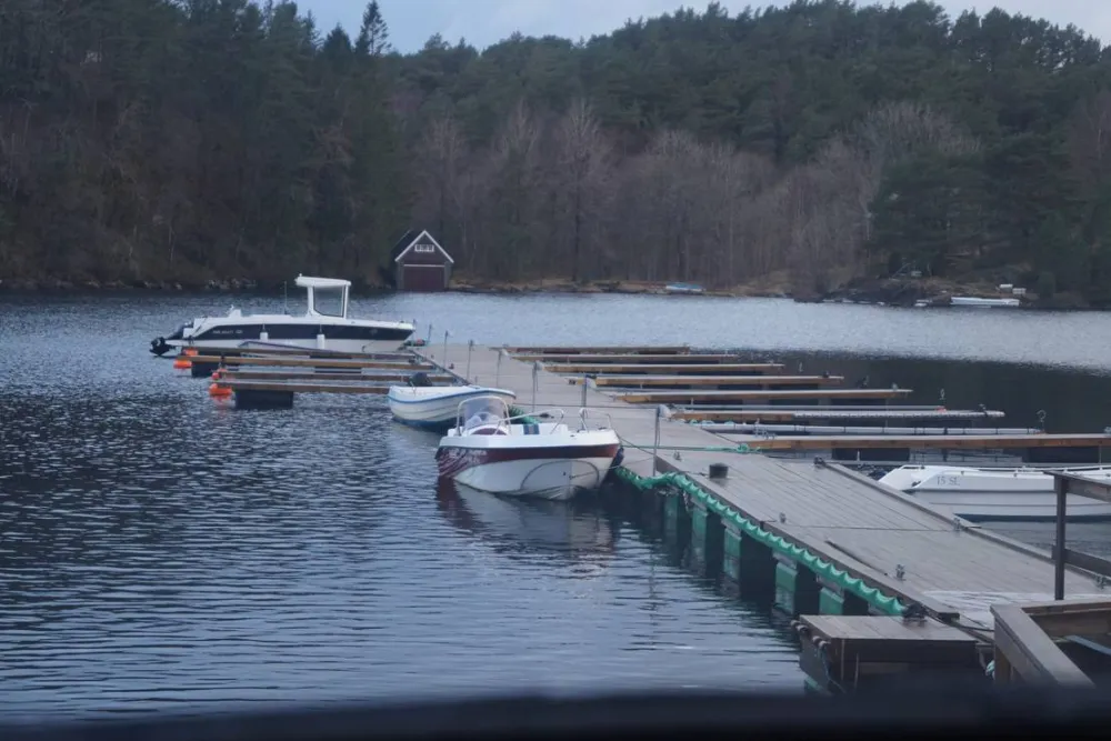 Valevåg Camping Og Hyttetun