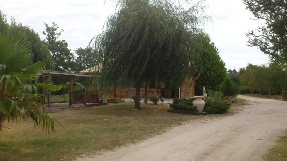 Le Bonheur Est Dans Le Pre