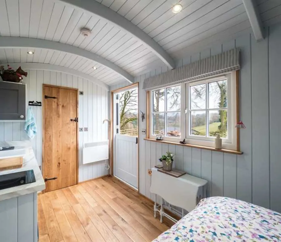 Shepherd's Crook Hut