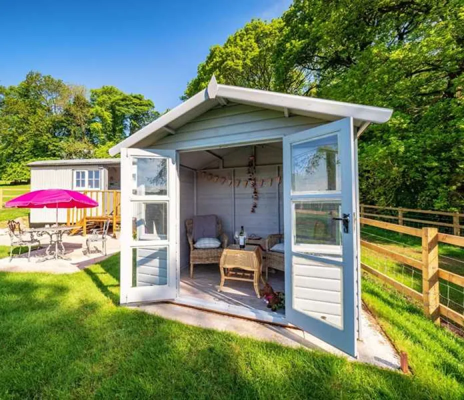 Shepherd's Crook Hut