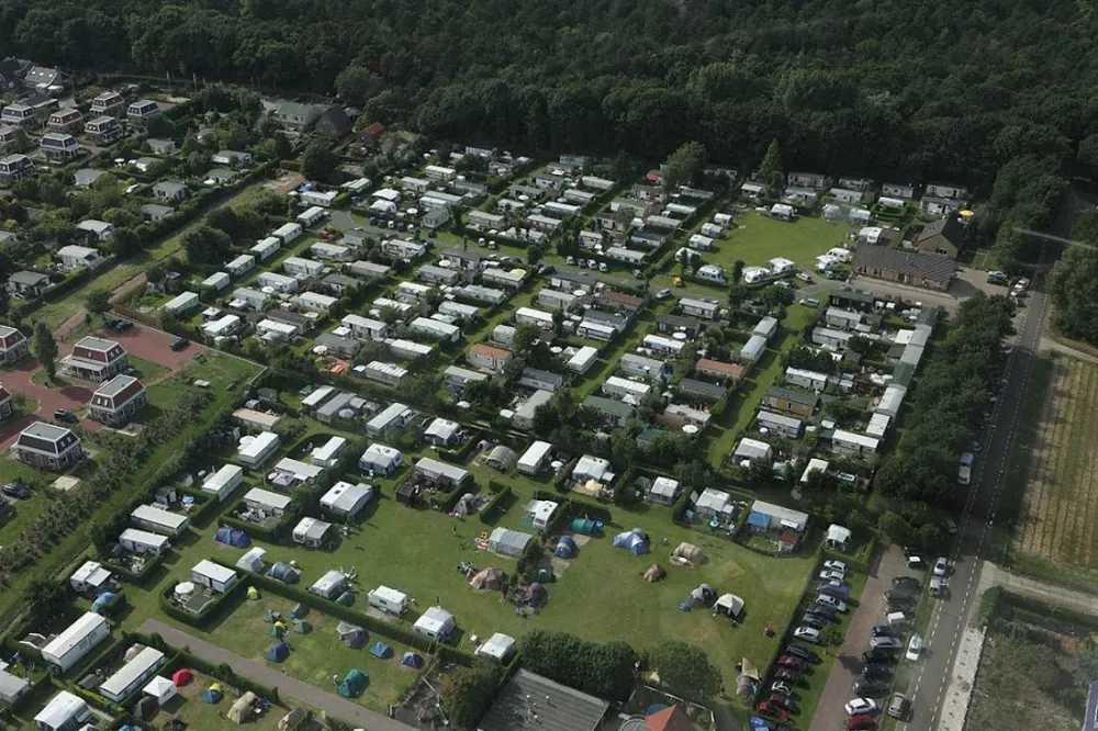 Caravanpark Relaxing Crow