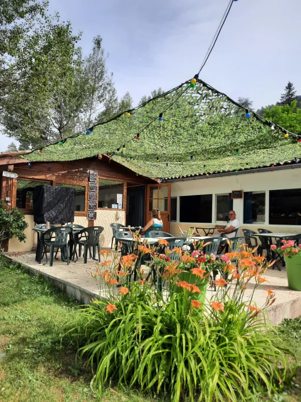 CAMPING LA RIBIERE***