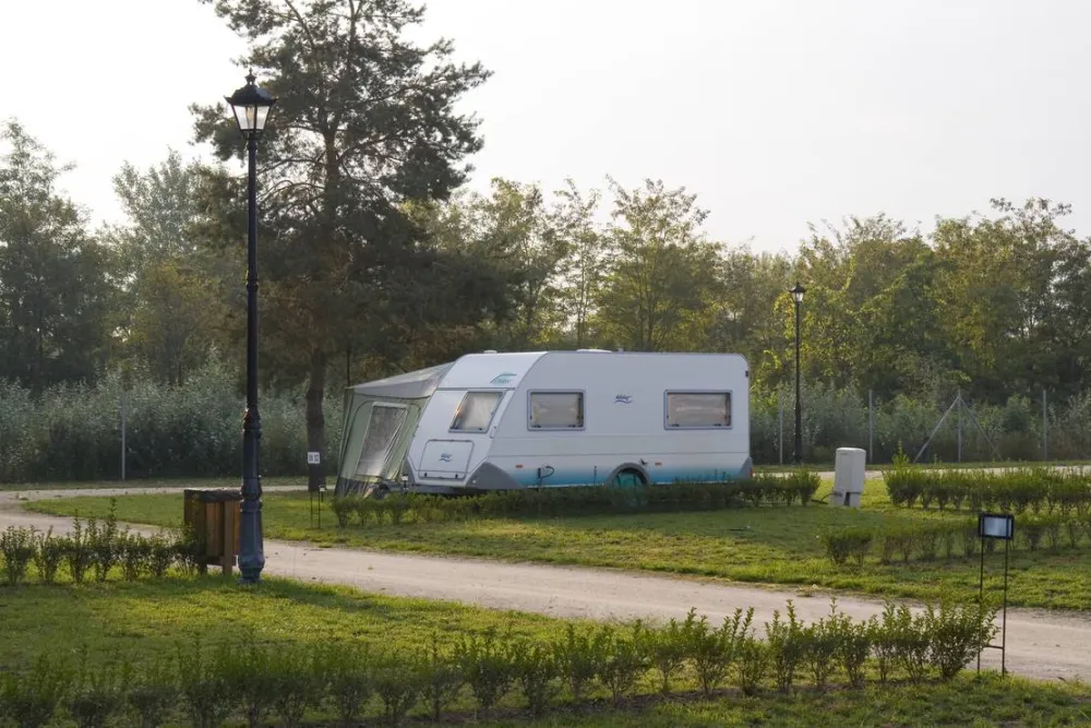 Apartmanpark és Kemping - Cegléd