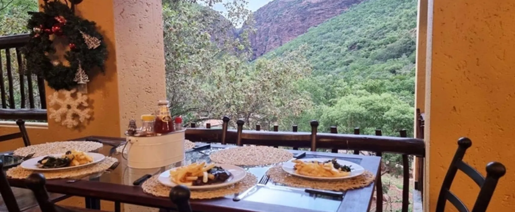 Bush Tent @ Waterfall