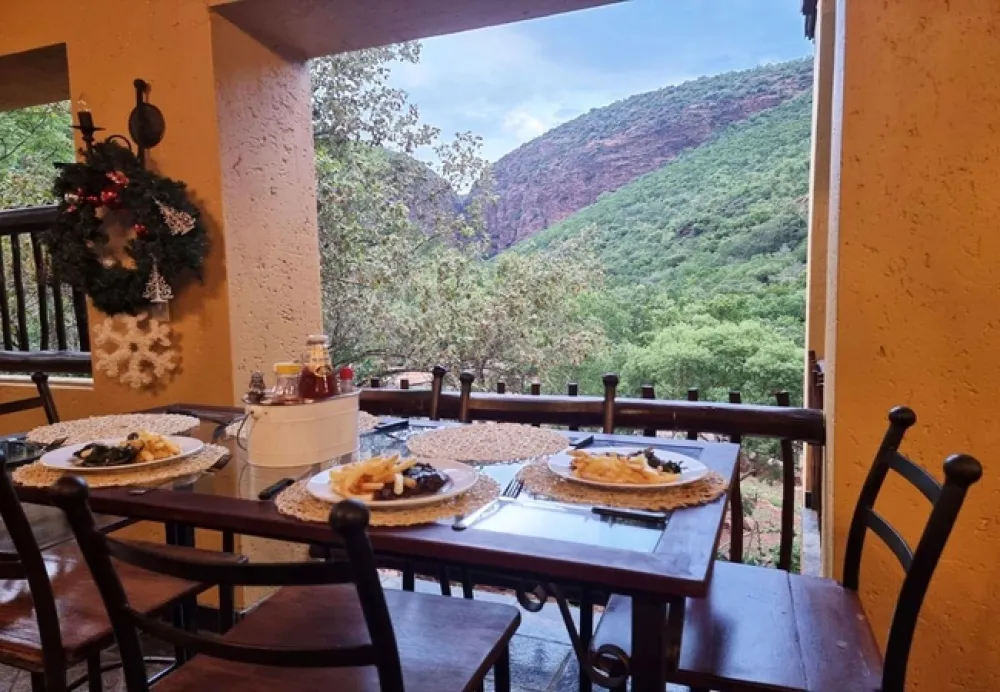 Bush Tent @ Waterfall