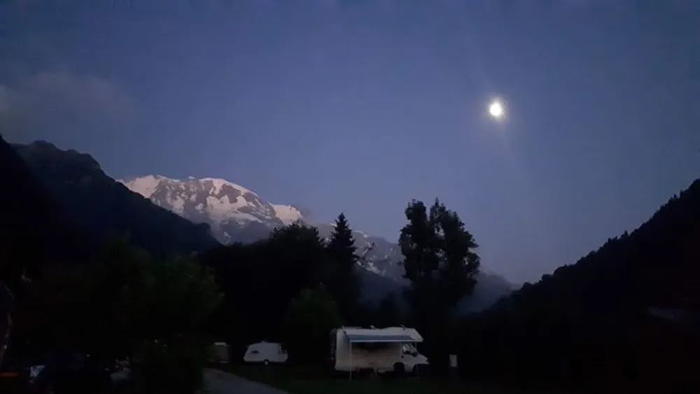 Les Dômes de Miage - Nature & Lodge