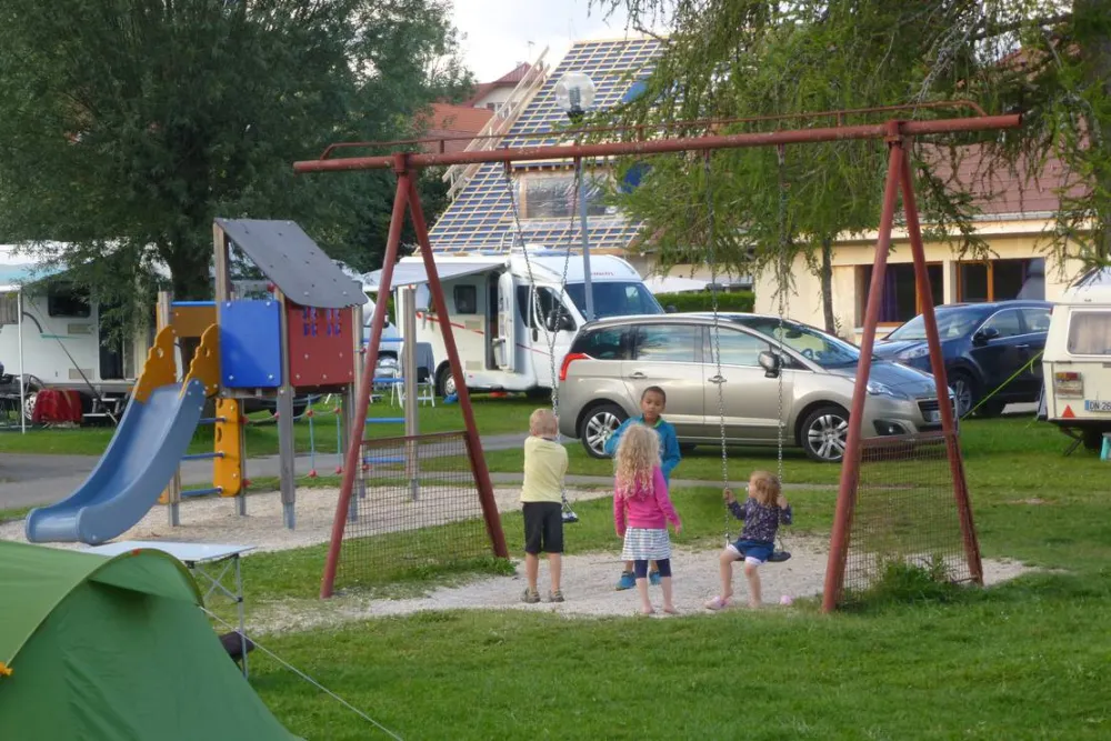 Camping Municipal Saint Point-lac