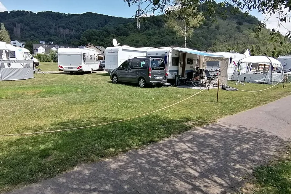 Camping & Beachclub Fachbach an der Lahn