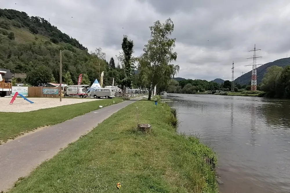 Camping & Beachclub Fachbach an der Lahn