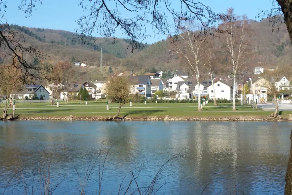 Camping & Beachclub Fachbach an der Lahn