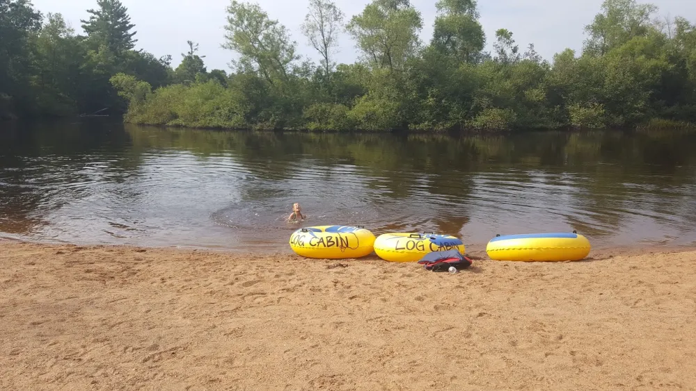 Log Cabin Resort & Campground