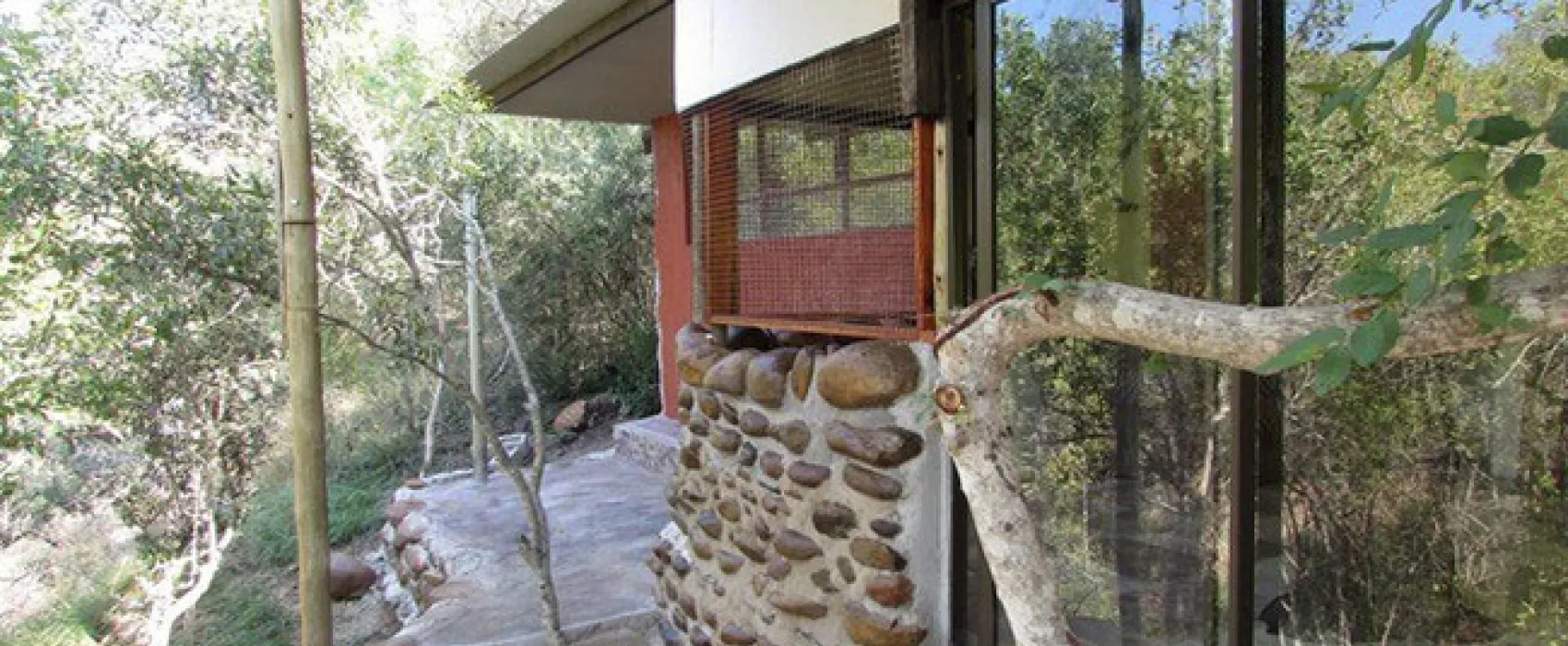 Amanzimlotzi Riverside Bush Camp