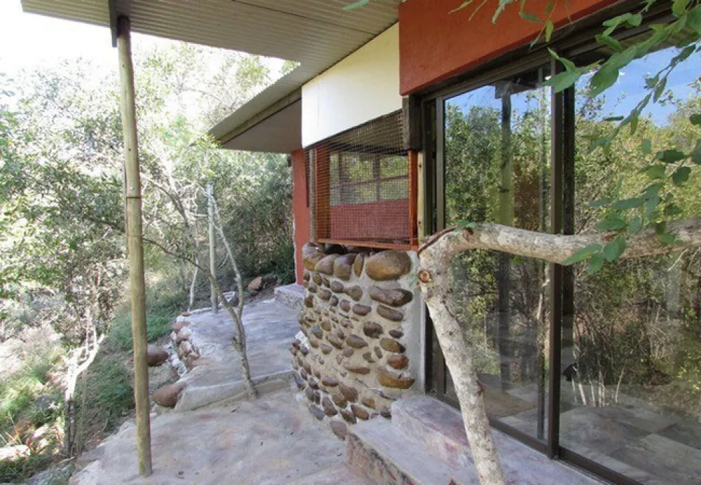 Amanzimlotzi Riverside Bush Camp