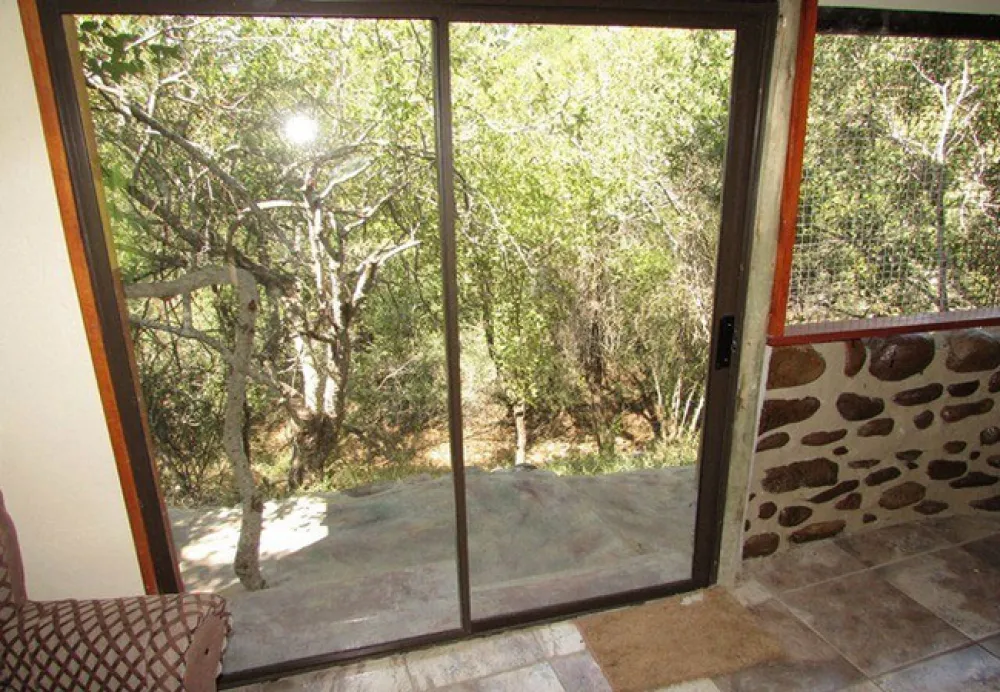 Amanzimlotzi Riverside Bush Camp