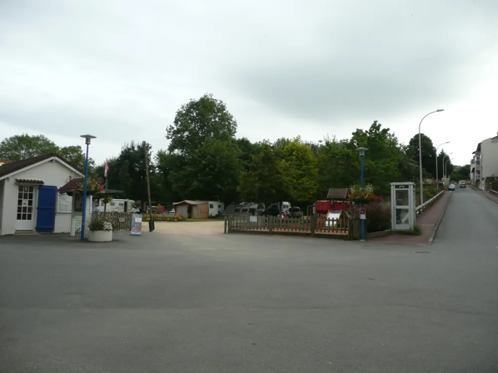 Municipal les Gr&egrave;ves