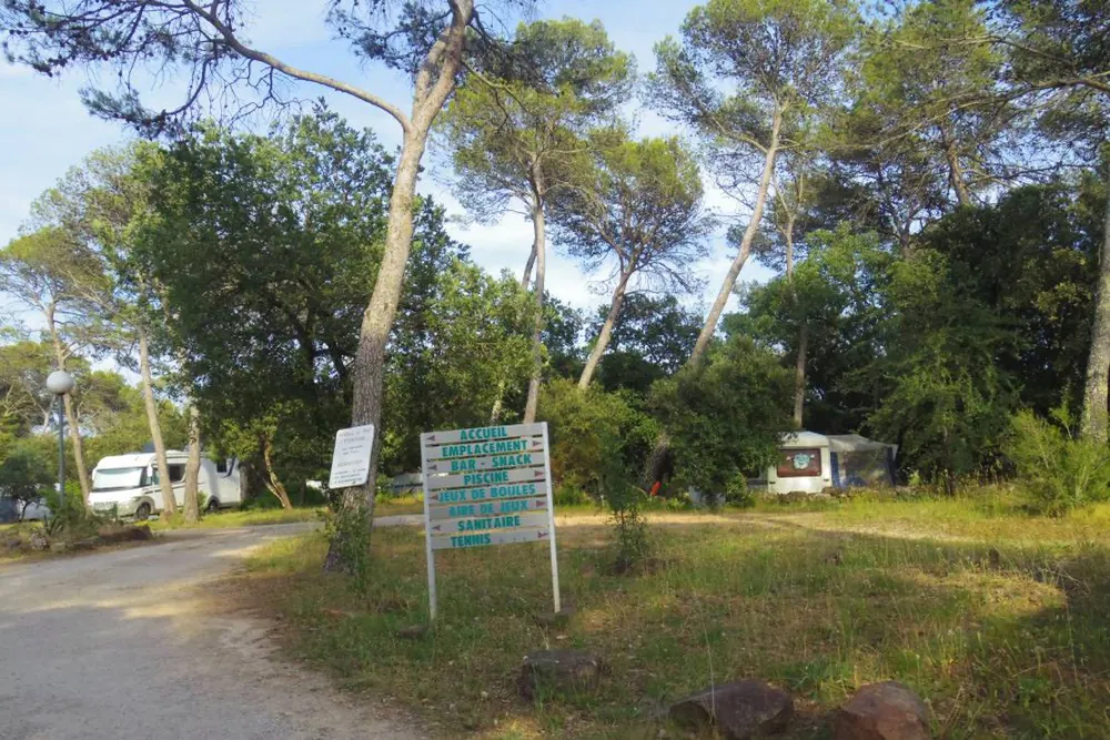 Camping Les Bruyeres