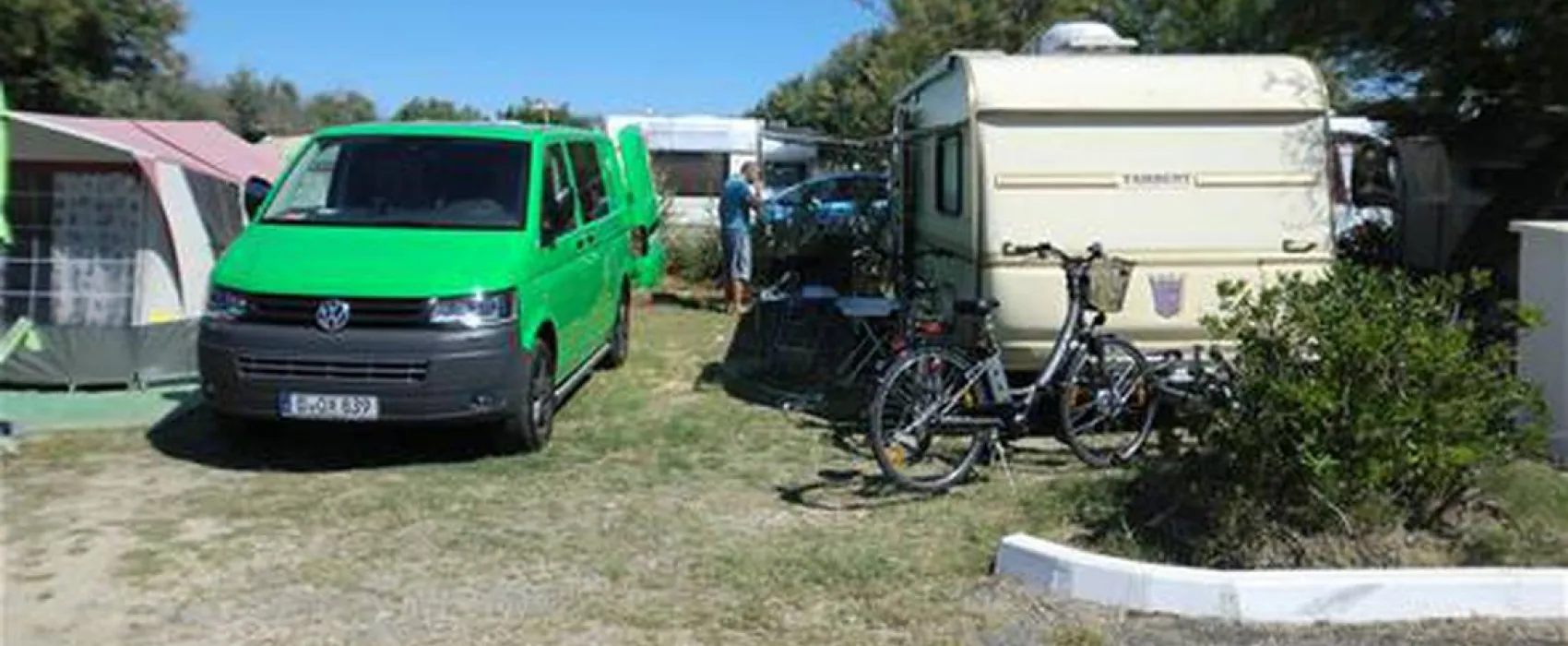 Camping Le Clos Du Rhone