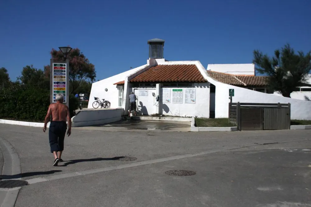 Camping Le Clos Du Rhone