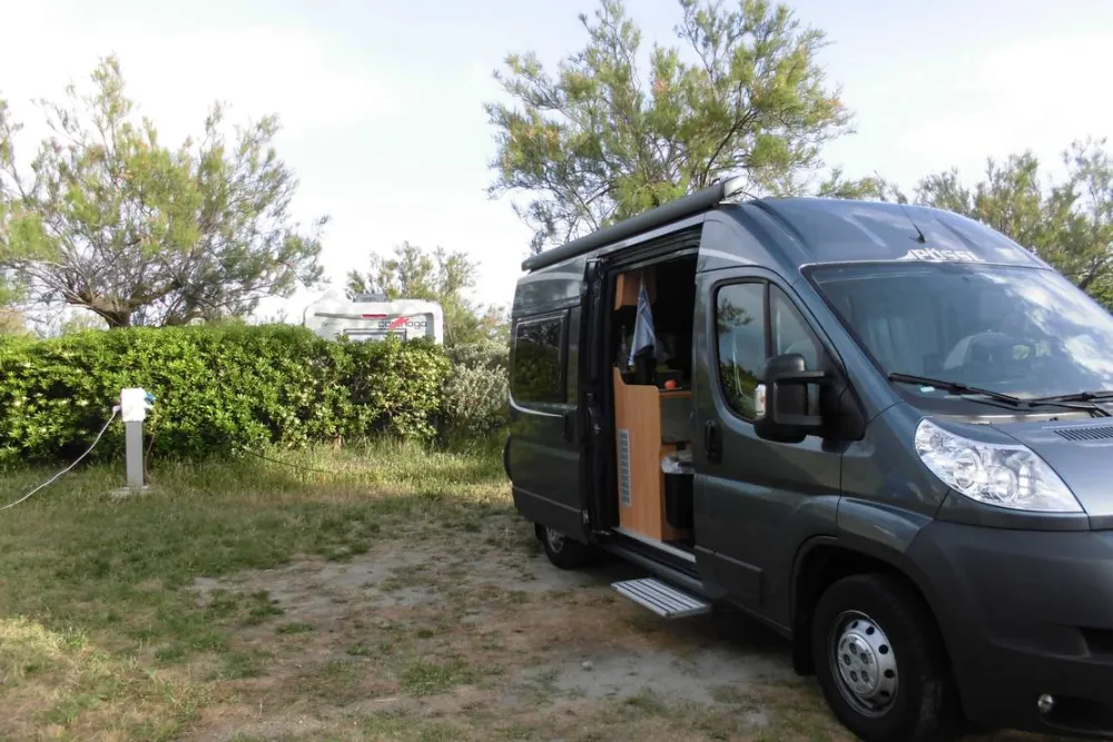 Camping Le Clos Du Rhone