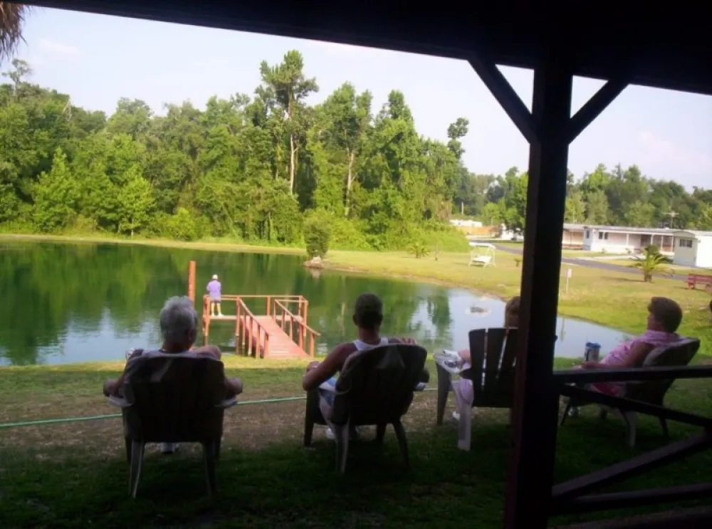 Hammock Lake MH & RV Park