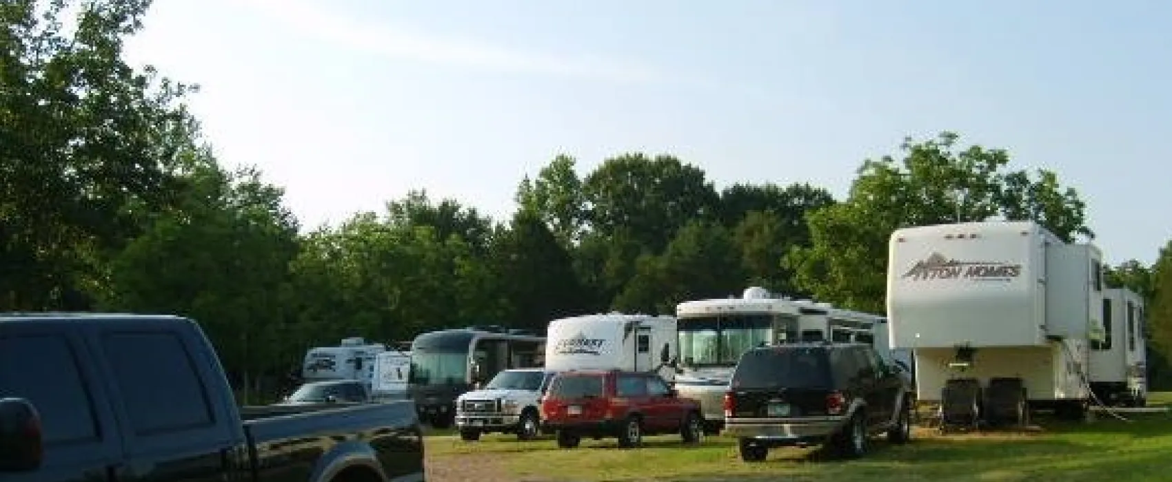 Frog Hollow Campground & RV Park