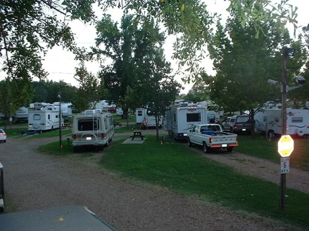 Frog Hollow Campground & RV Park