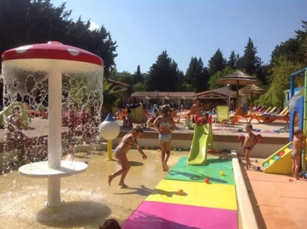 De la Vallee de Taradeau