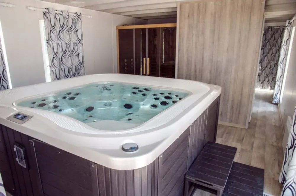 De la Vallee de Taradeau