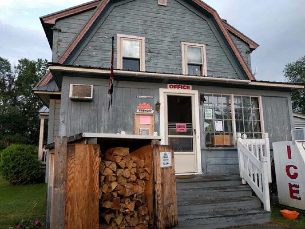 Tarry Ho Campground and Cabins