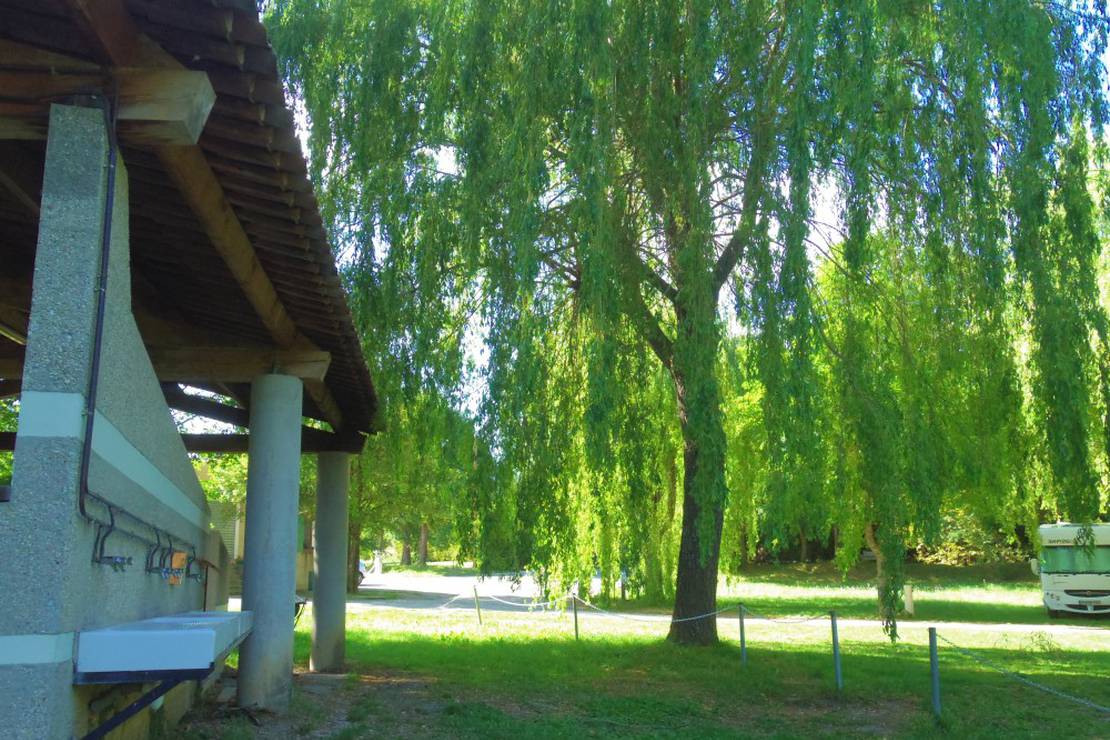 Camping Municipal Le Grand Canyon in France - Spottocamp - Spottocamp