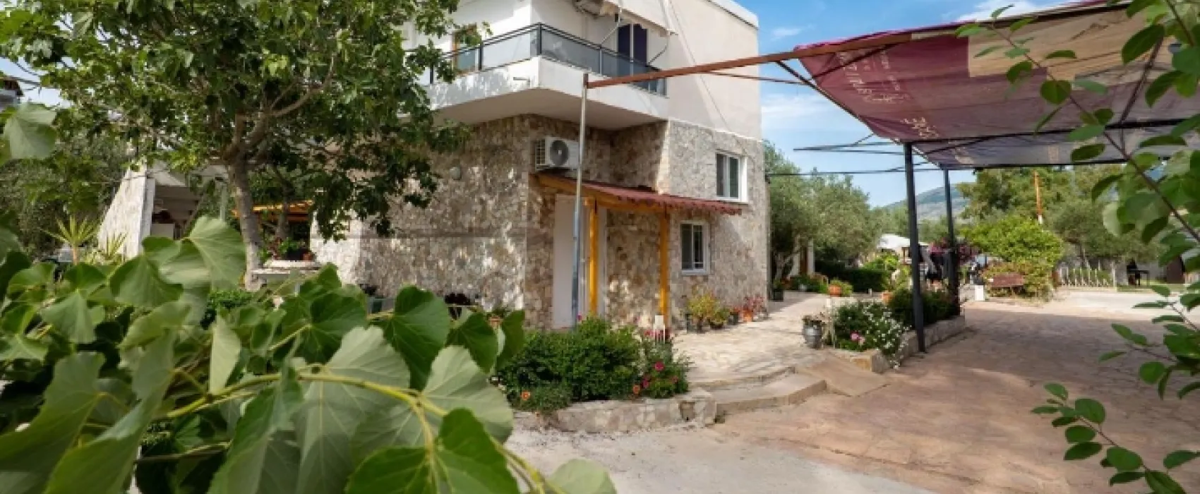 Camping Laerti & Glamping & Caravan