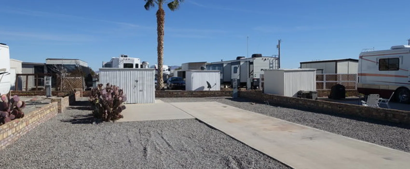 Kofa Ko-Op (Escapees Only)