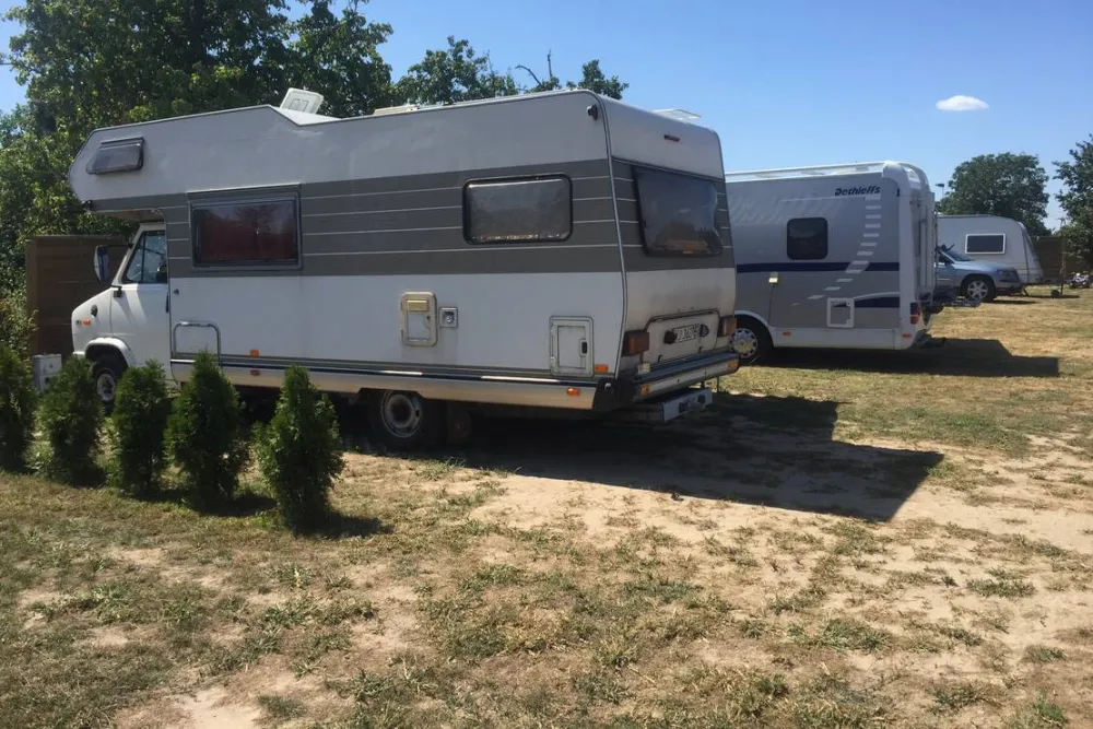 CamperPark LENA Łęknica/Bronowice