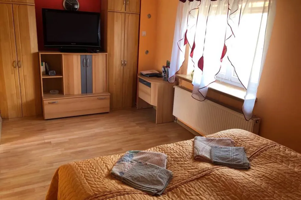 CamperPark LENA Łęknica/Bronowice