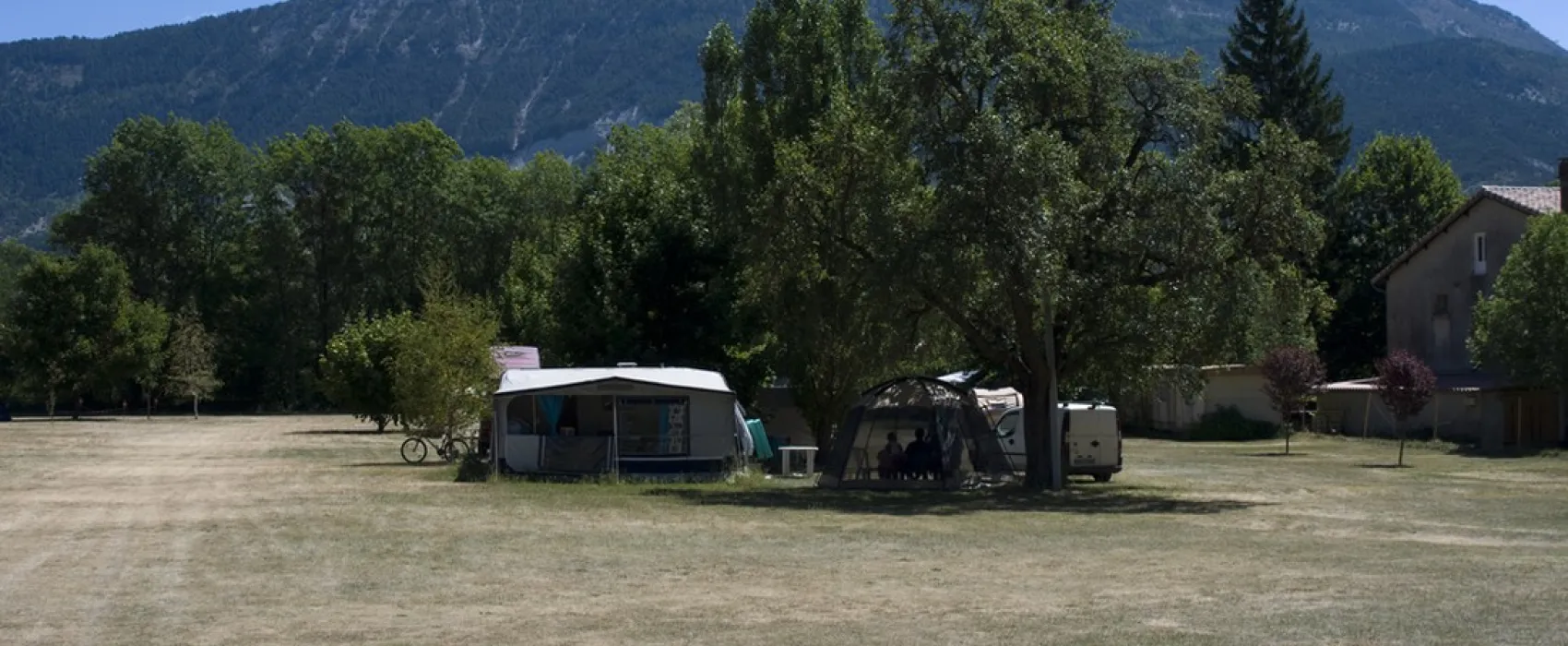 Aire Naturelle l' Issole