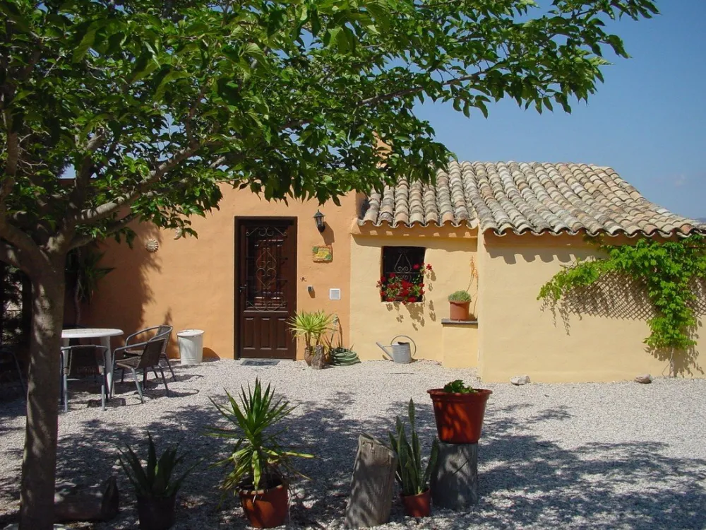 Campo Alegre, Asc. Amigos de Acampada