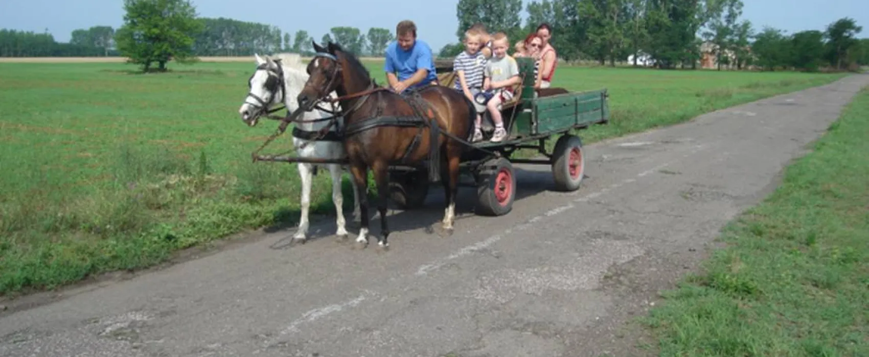 Hongarije Poesta Mini-Camping