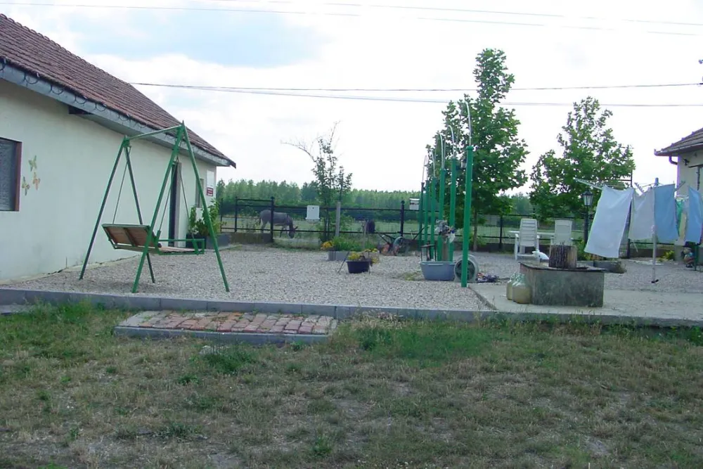 Hongarije Poesta Mini-Camping