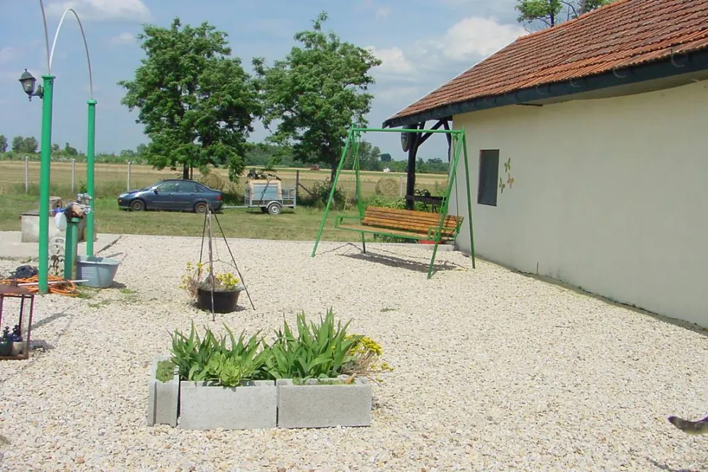 Hongarije Poesta Mini-Camping